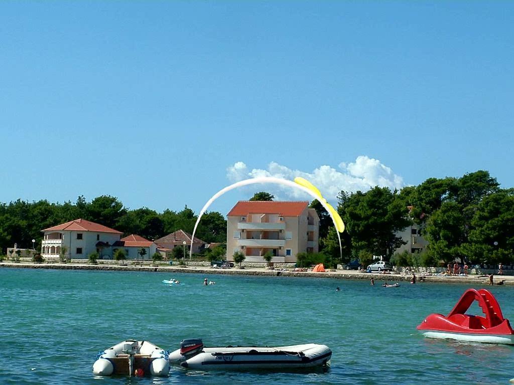 Beach Home Noemie Вир Екстериор снимка